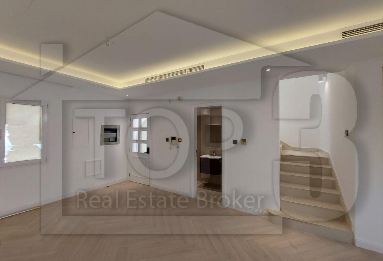 Upgraded / Unfurnished 3 Bed / 105K - 12 payments photo 3