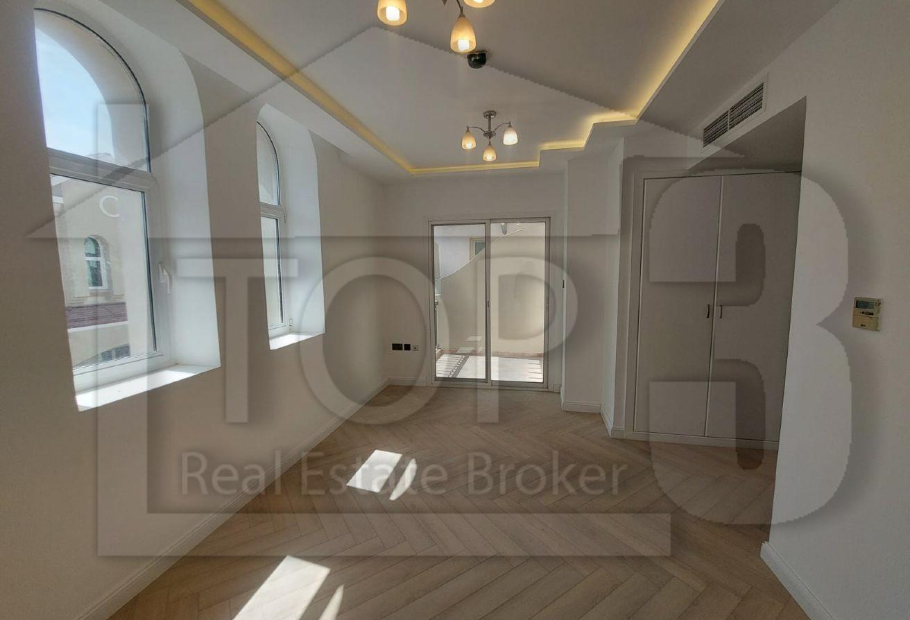 Upgraded / Unfurnished 3 Bed / 105K - 12 payments photo 13