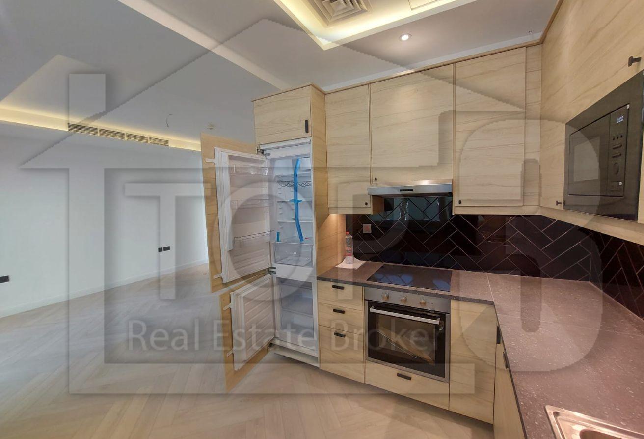 Upgraded / Unfurnished 3 Bed / 105K - 12 payments photo 10