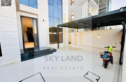 Villa - 4 - 6 for sale in Al Zaheya Gardens - Al Zahya - Ajman Villa - 4 - 6 for sale in Al Zaheya Gardens - Al Zahya - Ajman