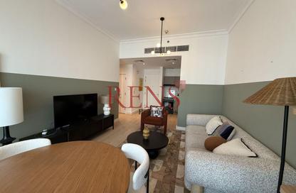 Apartment - 1 - 1 for rent in Mayfair Residency - Business Bay - Dubai