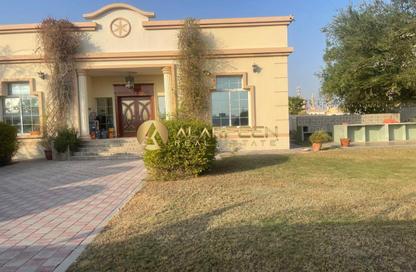 Villa - 4 - 5 for rent in Al Barsha South 1 - Al Barsha South - Al Barsha - Dubai Villa - 4 - 5 for rent in Al Barsha South 1 - Al Barsha South - Al Barsha - Dubai