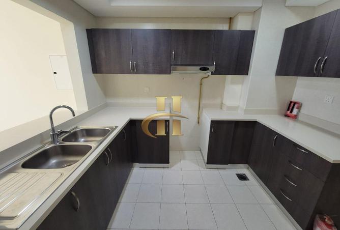 114608640 - Property Image 2