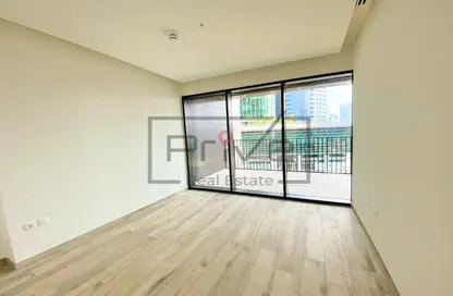 شقة - 1 حمام للايجار في أحد ريزيدنس - الخليج التجاري - دبي