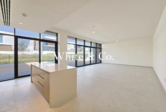 77373825 - Property Image 3