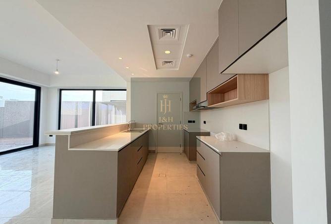 82375093 - صورة العقار 3