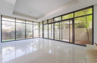 Townhouse - 3 Bedrooms - 4 Bathrooms for rent in Rochester - The Park Villas - Damac Hills - Dubai Townhouse - 3 Bedrooms - 4 Bathrooms for rent in Rochester - The Park Villas - Damac Hills - Dubai