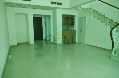 Townhouse - 2 Bedrooms - 3 Bathrooms for rent in Waterfall District - Al Ghadeer - Abu Dhabi