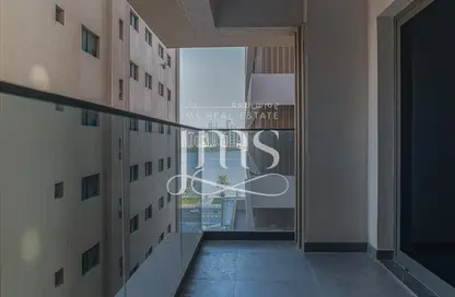 Apartment - 3 Bedrooms - 4 Bathrooms for rent in Riviera Tower - Al Majaz 3 - Al Majaz - Sharjah