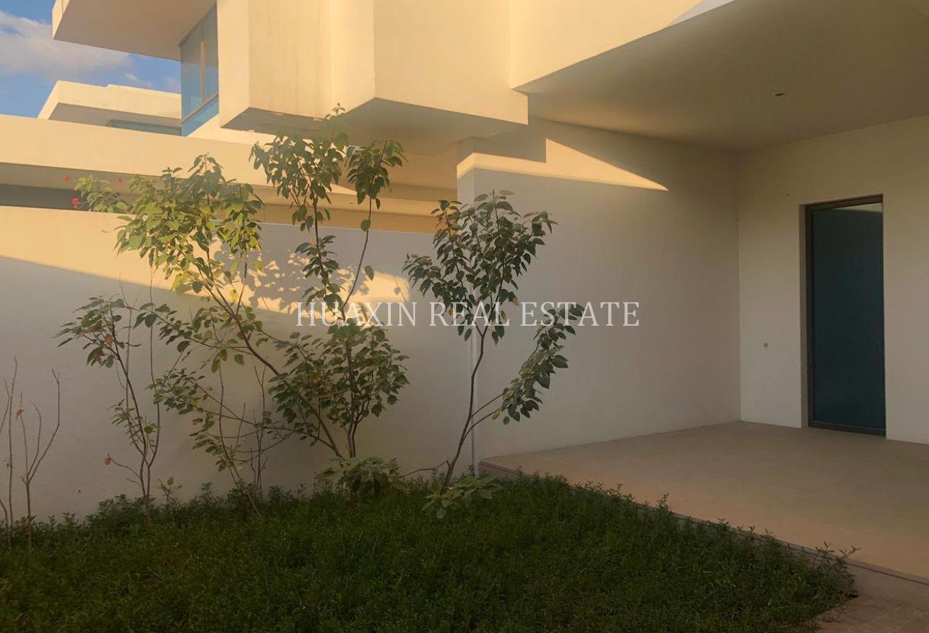 Nice Community | Shared Pool | Gym | Modern Finish photo 10