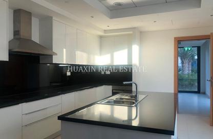 Villa - 4 - 5 for rent in Al Jafiliya Villas - Al Jafiliya - Dubai Villa - 4 - 5 for rent in Al Jafiliya Villas - Al Jafiliya - Dubai
