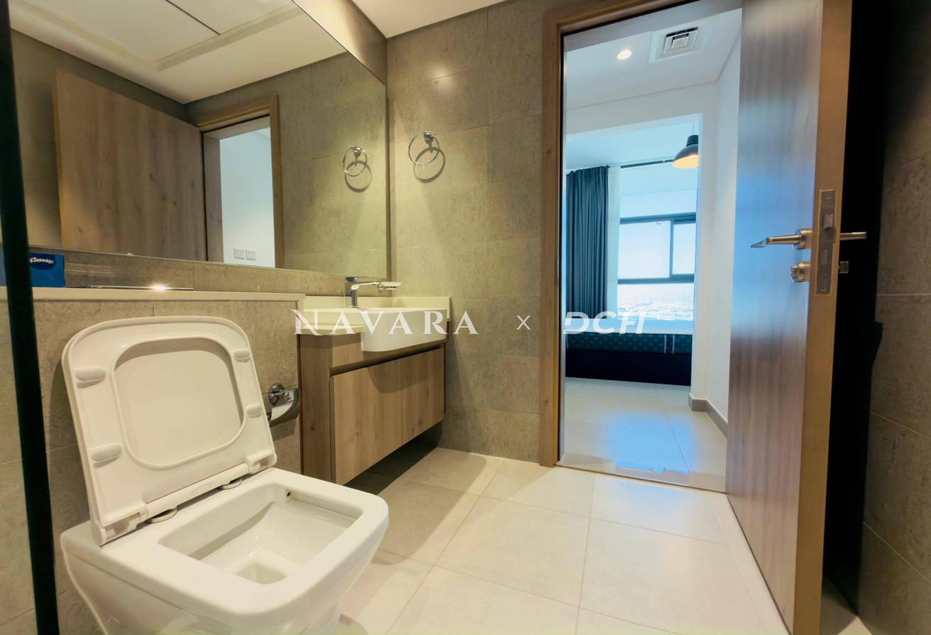 Fully Furnished | Flexible Cheques| High Floor photo 14