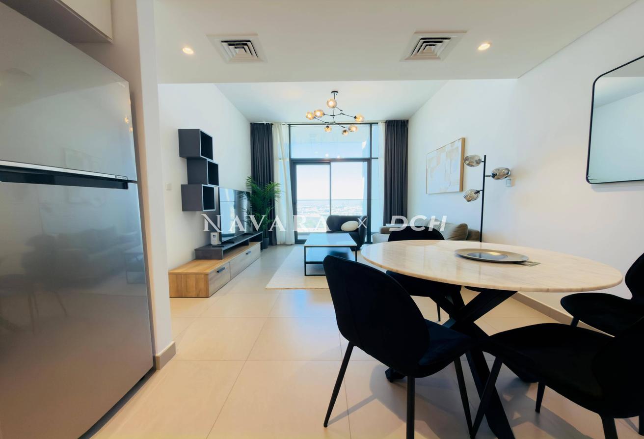 Fully Furnished | Flexible Cheques| High Floor photo 9