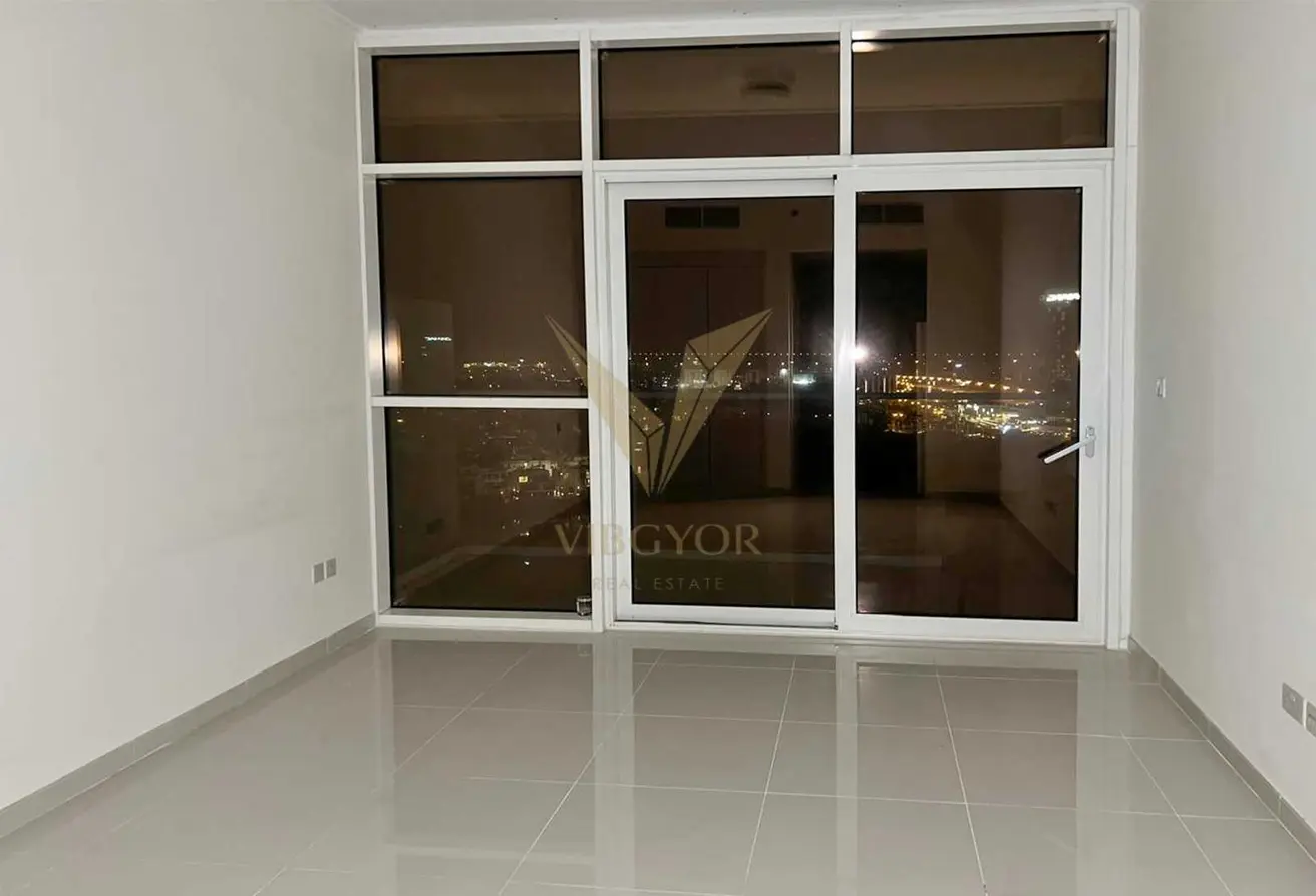 156912527 - Property Main Image
