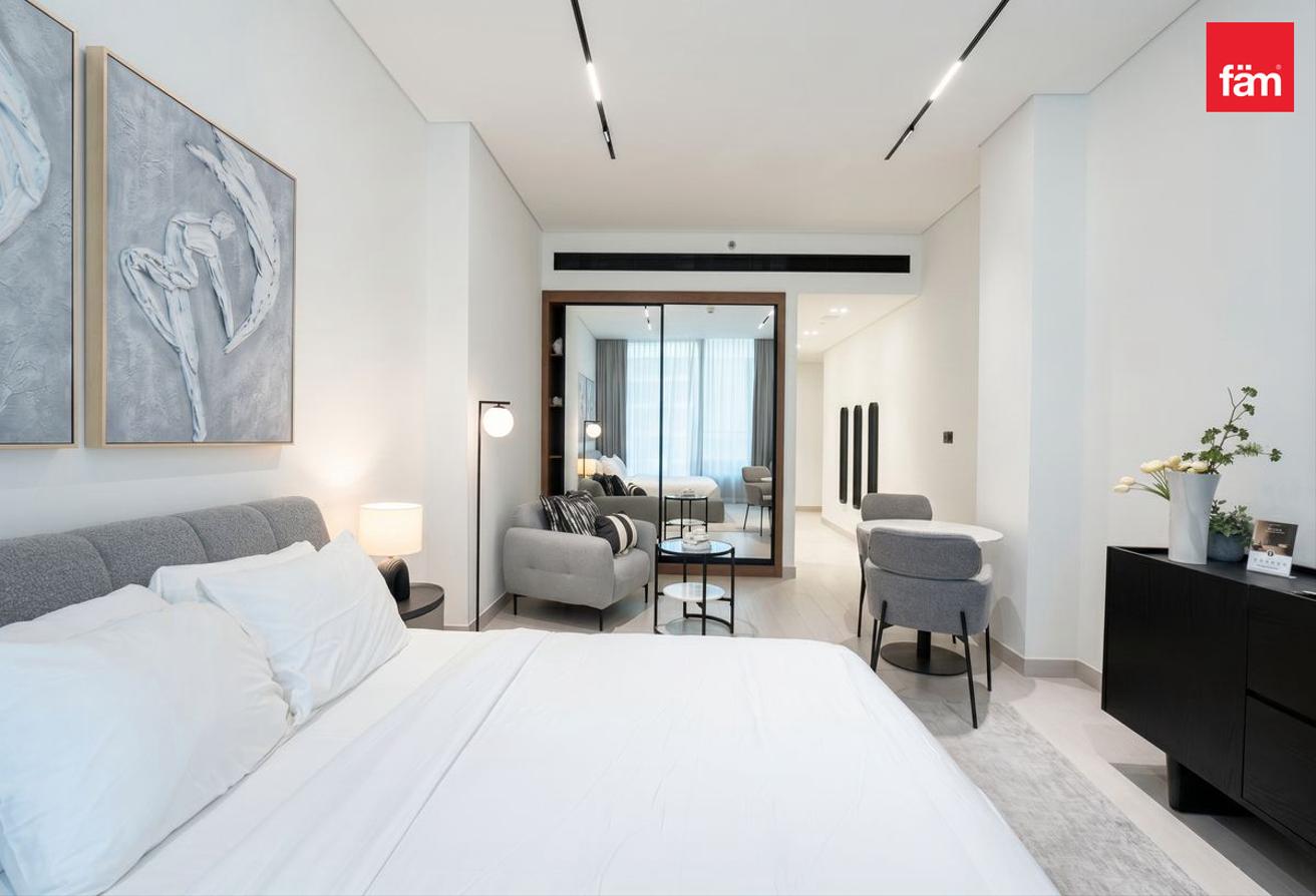 Fully Furnished | Spacious Studio | Flexi Cheques photo 4