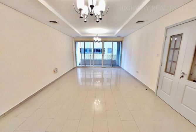98274204 - Property Image 2