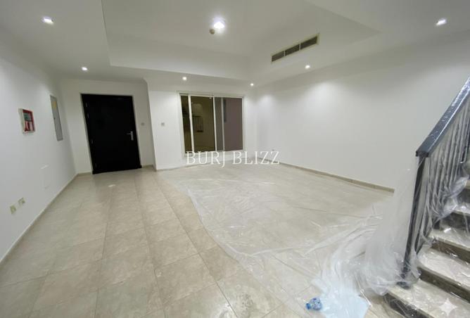 82782178 - Property Main Image