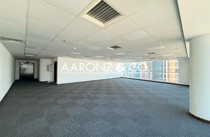 Office Space - Studio for rent in Lake Central - Business Bay - Dubai