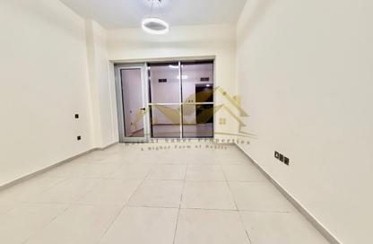 Apartment - 2 Bedrooms - 3 Bathrooms for rent in Jumeirah Garden City - Al Satwa - Dubai