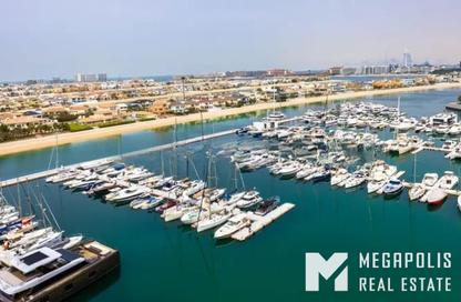 Apartment - 2 Bedrooms - 4 Bathrooms for rent in Marina Residences 5 - Marina Residences - Palm Jumeirah - Dubai