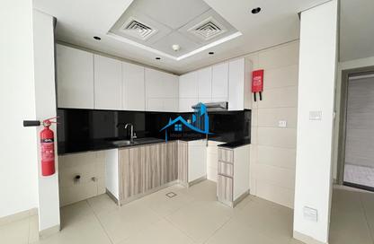 Apartment - 1 - 2 for rent in Bin Suloom Building - Al Jaddaf - Dubai