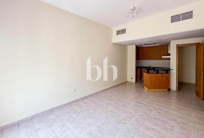 124711455 - Property Image 2