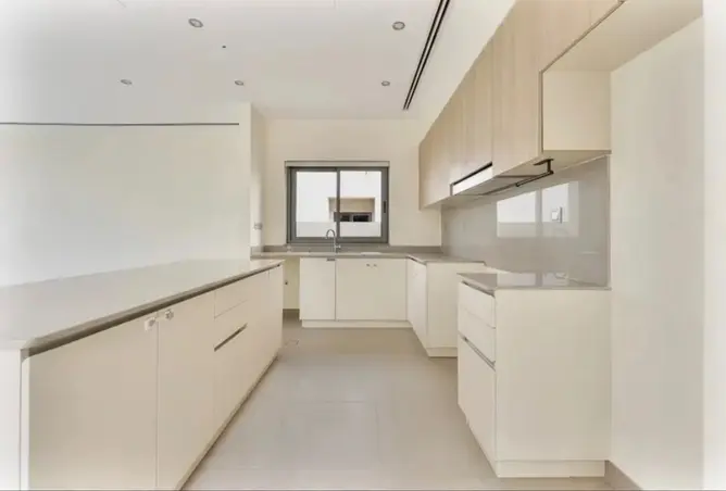 152354083 - صورة العقار 2