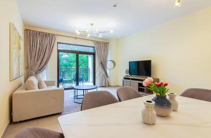 Apartment - 2 Bedrooms - 2 Bathrooms for rent in Rahaal 2 - Madinat Jumeirah Living - Umm Suqeim - Dubai
