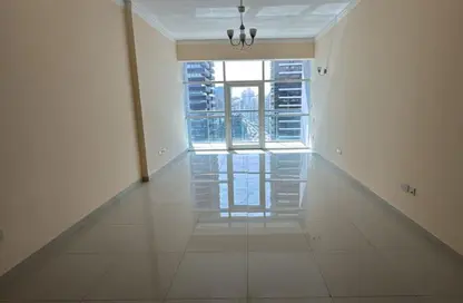 شقة - 1 حمام للايجار في برج الواحة - مدينة دبي الرياضية - دبي
