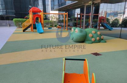 Apartment - 2 - 3 for rent in Airport Road Area - Al Garhoud - Dubai
