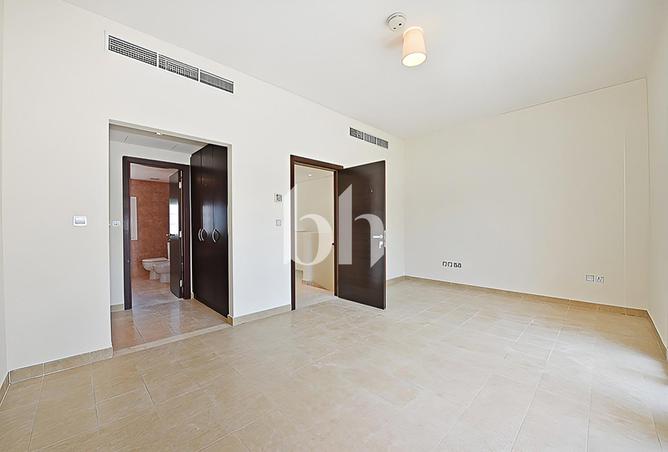 56133214 - Property Image 2