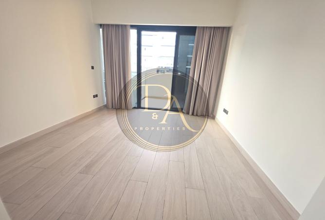 70680518 - صورة العقار 2