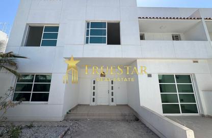 Villa - 4 Bedrooms - 3 Bathrooms for rent in Umm Suqeim 2 Villas - Umm Suqeim 2 - Umm Suqeim - Dubai