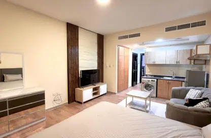 Apartment - Studio - 1 Bathroom for rent in Al Majaz 3 - Al Majaz - Sharjah