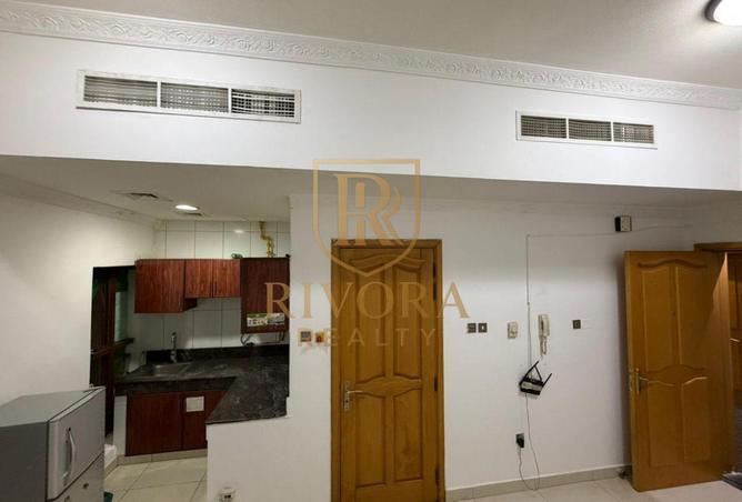 92704353 - Property Image 2