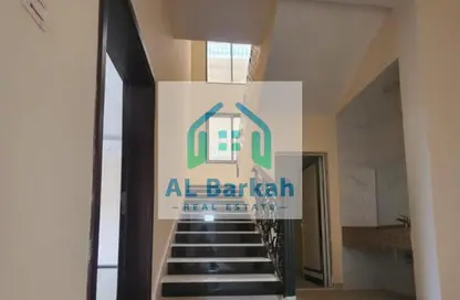Villa - 5 Bedrooms - 7 Bathrooms for sale in Al Yasmeen 1 - Al Yasmeen - Ajman