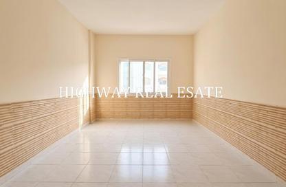 Apartment - 1 Bedroom - 2 Bathrooms for rent in Muwaileh 29 Building - Muwaileh - Sharjah