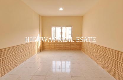 Apartment - 1 Bedroom - 2 Bathrooms for rent in Muwaileh 29 Building - Muwaileh - Sharjah