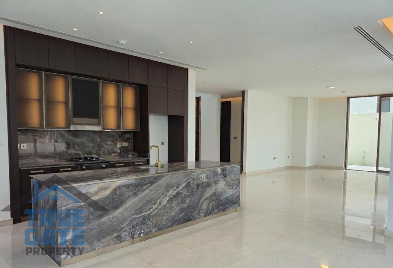 Luxury 5-Bedroom Villa | Private Pool | Landscaped photo 9