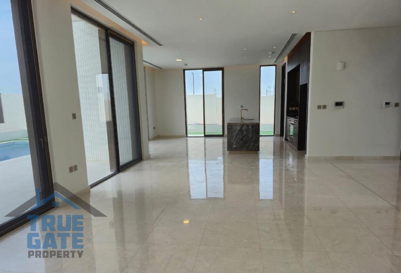 Luxury 5-Bedroom Villa | Private Pool | Landscaped photo 10