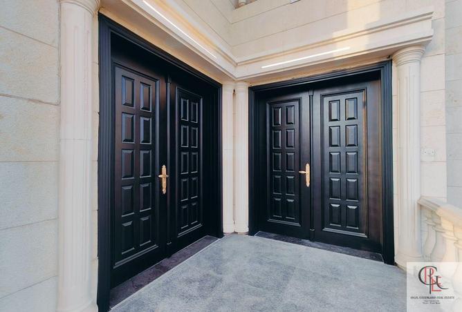128828628 - Property Image 2
