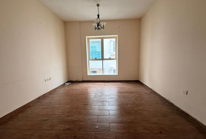 67837766 - Property Main Image