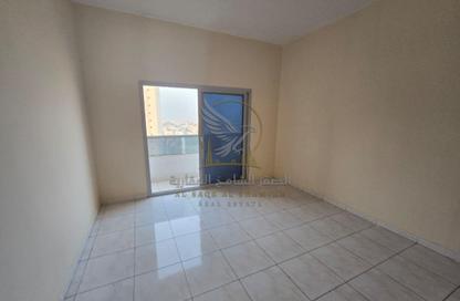 Apartment - 3 - 3 for rent in Al Butina 9 Building - Bu Tina - Al Sharq - Sharjah