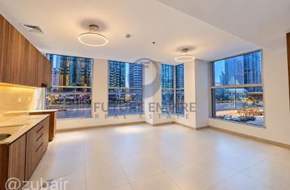 Apartment - Studio - 1 for rent in DXB Tower - Sheikh Zayed Road - Dubai Apartment - Studio - 1 for rent in DXB Tower - Sheikh Zayed Road - Dubai