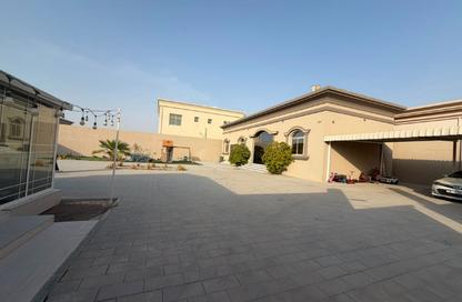 Villa - 2 Bedrooms - 3 Bathrooms for rent in Al Riffa - Ras Al Khaimah