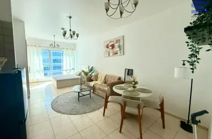 Apartment - 1 Bathroom for rent in Wadi Al Safa 5 - Dubai