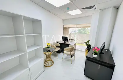 Office Space - Studio - 1 Bathroom for rent in Reem Residency - Al Karama - Dubai Office Space - Studio - 1 Bathroom for rent in Reem Residency - Al Karama - Dubai