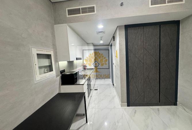 60518278 - Property Image 2