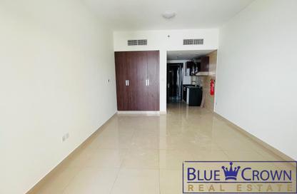 Apartment - Studio - 1 Bathroom for rent in Royal JVC Building - District 10 - Jumeirah Village Circle - Dubai