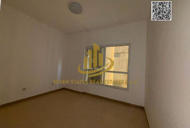99135419 - Property Image 3